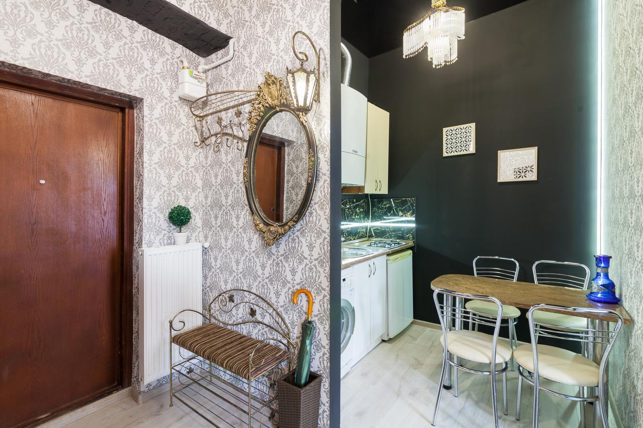 Austrian Apartments Leopolli Near Railway Station Lviv Luaran gambar